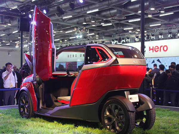 బజాజ్ యూ కార్ కాన్సెప్ట్ 