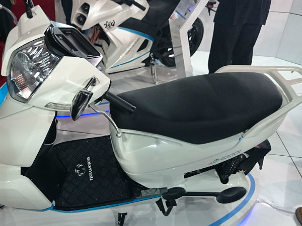 టెర్రా ఏ4000ఐ ఎలక్ట్రిక్ స్కూటర్‍