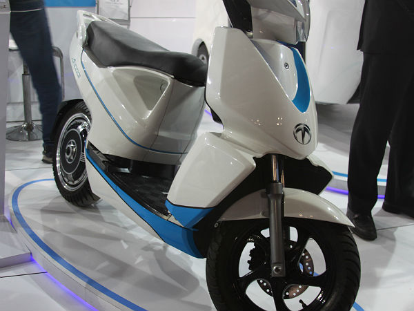 టెర్రా ఏ4000ఐ ఎలక్ట్రిక్ స్కూటర్‍