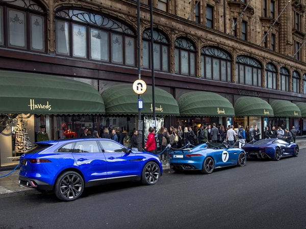 జాగ్వార్ సి-ఎక్స్17