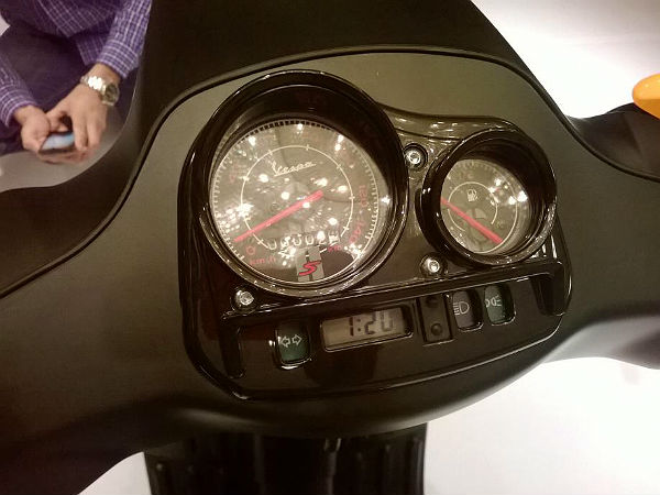 వెస్పా ఎస్ స్కూటర్ విడుదల