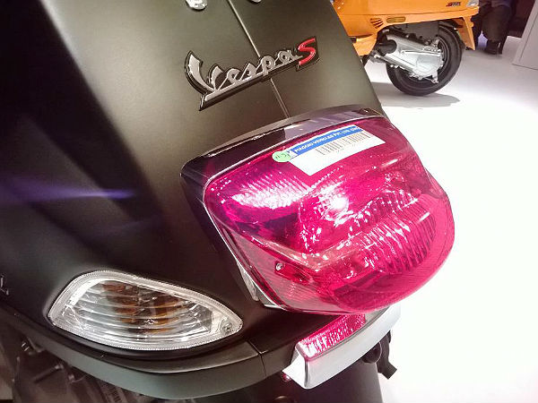 వెస్పా ఎస్ స్కూటర్ విడుదల