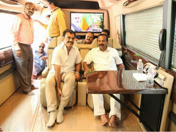 భాజాపా హై-టెక్ బస్