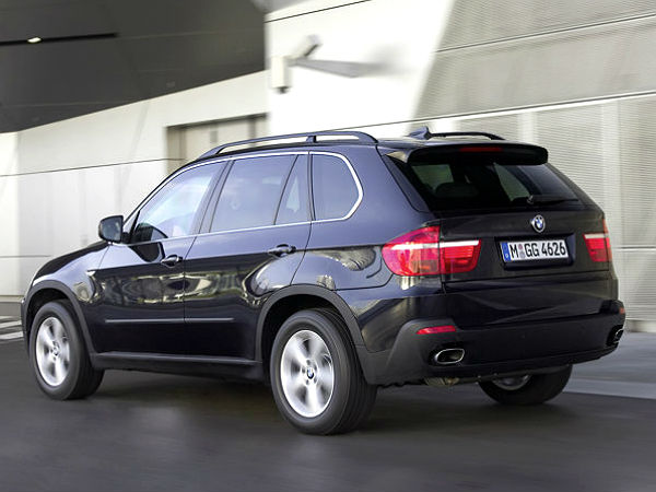 కార్లను పోలిన కార్లు