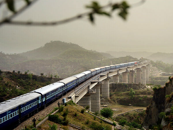 కాశ్మీర్ రైల్వే: జమ్మూ - ఉదంపూర్