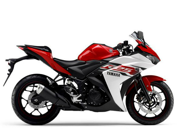 Yamaha R25 Red