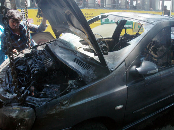 ఎండ వేడికి బ్యాటరీ బద్దలవుద్ది