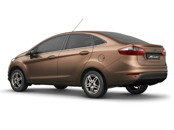 2014 ఫోర్డ్ ఫియస్టా అఫీషియల్ ఫొటోలు