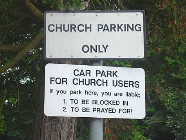 ఫన్నీ కార్ పార్కింగ్ ఫొటోస్