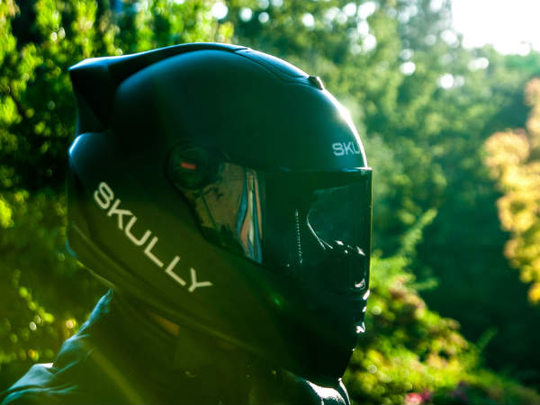 సినాప్స్ ఇంటిగ్రేటెడ్ హెడ్స్ అప్ డిస్‌ప్లే