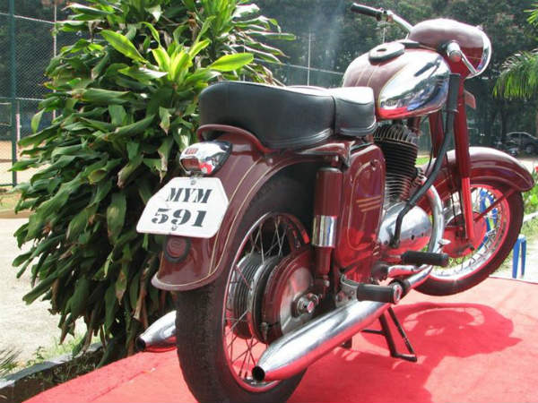 అంతర్జాతీయ జావా యెజ్ది డే