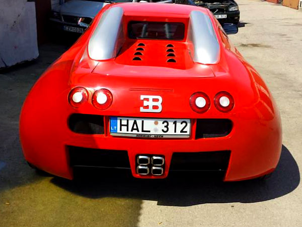 ఆడి ఏ6 కారును బుగాటి వేరాన్‌గా మార్చేశారు