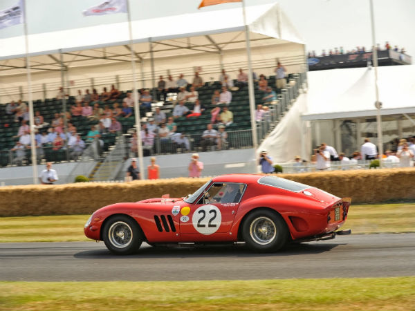 వేలంలో రూ.231 కోట్లు పలికిన అరుదైన ఫెరారీ 250 జిటిఓ