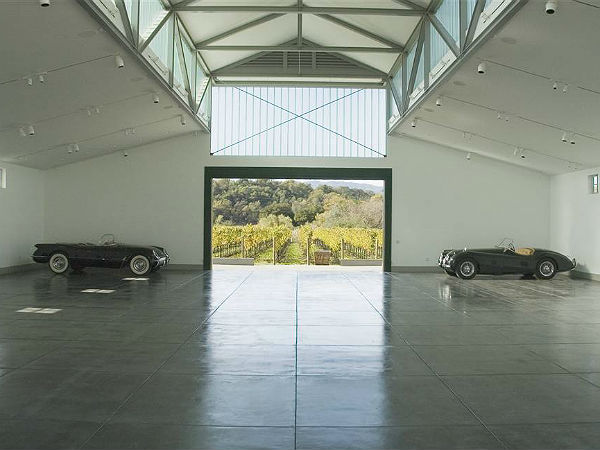 సుందరమైన 'కార్ గ్యారేజ్‌లు'