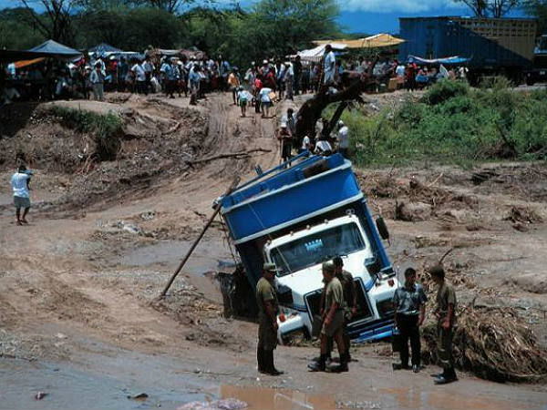 నెట్టుర నెట్టు హైలెస్సా.. 