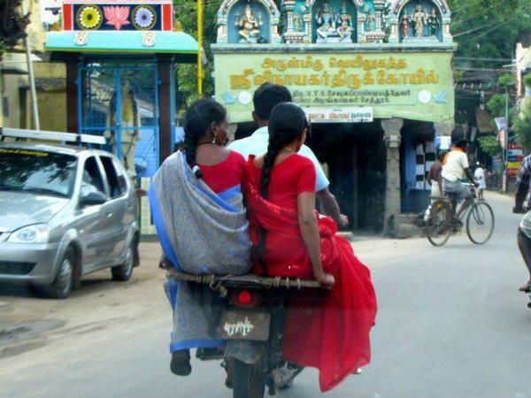 ఫన్నీ మోటార్‌సైకిల్ ఫొటోలు