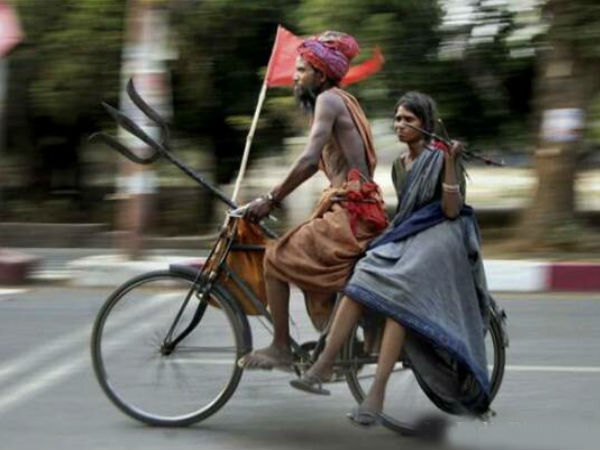 ఫన్నీ మోటార్‌సైకిల్ ఫొటోలు