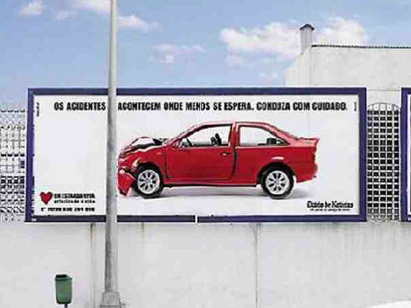 ఫన్నీ కార్ అడ్వర్టైజ్‌మెంట్స్