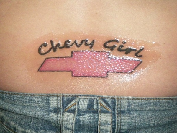 ఆటో ప్రియుల టాటూ క్రేజ్