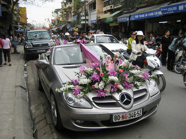 వెడ్డింగ్ కార్ కలెక్షన్