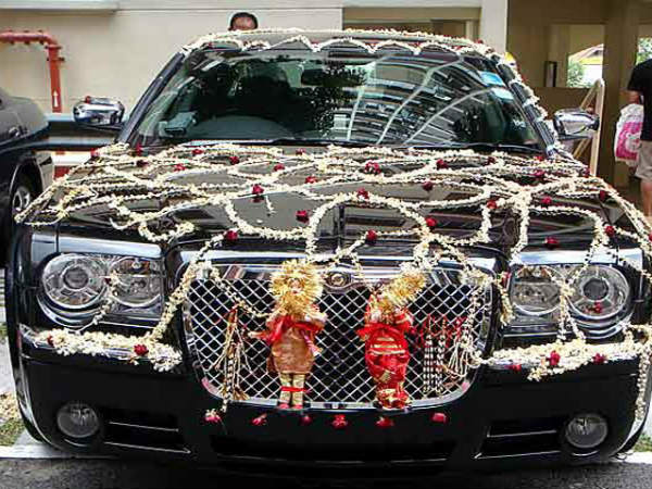 వెడ్డింగ్ కార్ కలెక్షన్