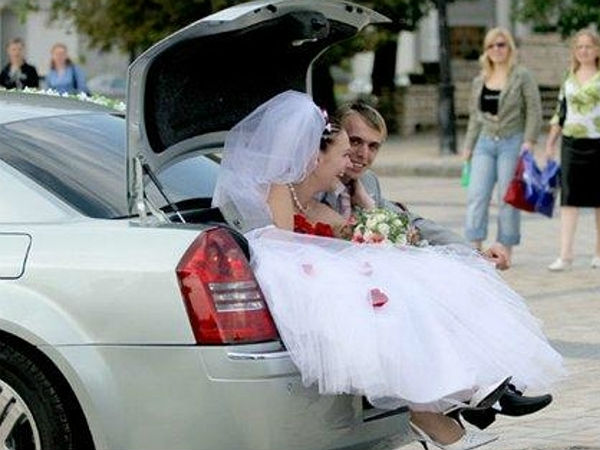 వెడ్డింగ్ కార్ కలెక్షన్