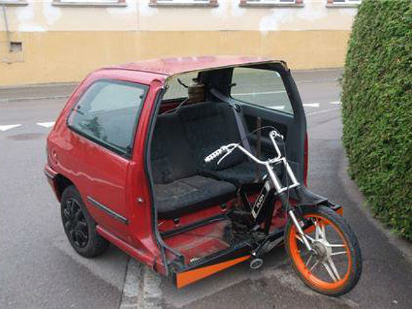 ఫన్నీ ఆటోరిక్షాలు