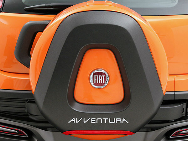 స్పేర్ వీల్, డబుల్ ఫోల్డింగ్ సీట్స్