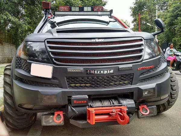 మోడిఫై చేసిన మహీంద్రా ఎక్స్‌యూవీ500