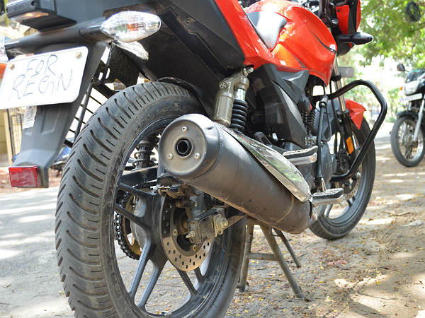 వెనుక బ్రేక్