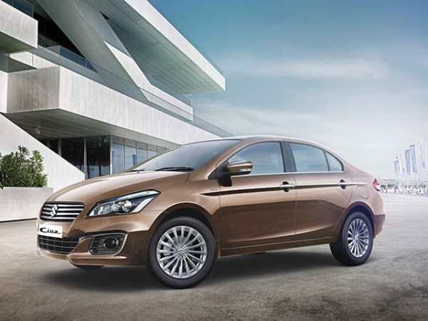 మారుతి సియాజ్ కంప్లీట్ ఫీచర్స్