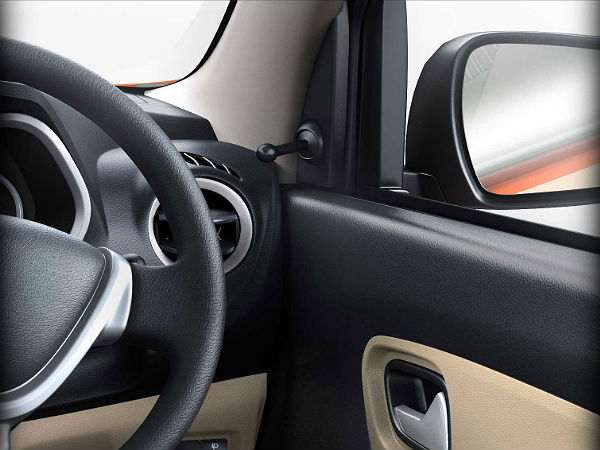 ఇంటర్నల్లీ అడ్జస్టబల్ సైడ్ మిర్రర్స్