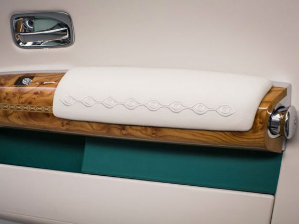 రోల్స్ రాయిస్ మహారాజా ఫాంటమ్