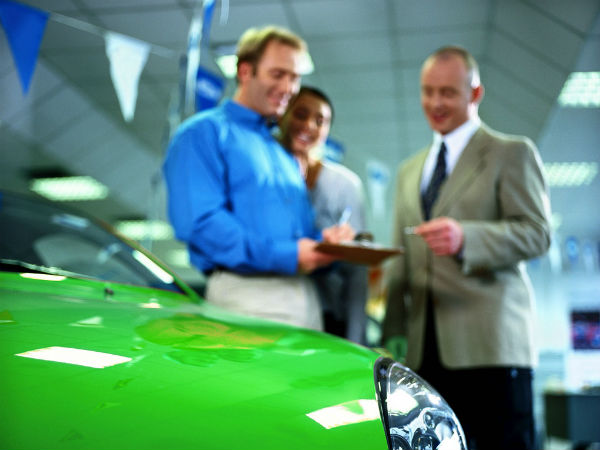 ఉత్తమ డీలర్‌ను, ఇన్సూరర్‌ను ఎంచుకోండి