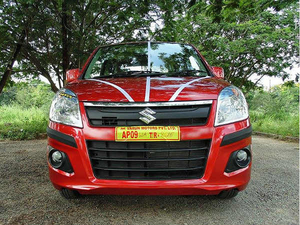 కొత్త కారు డెలివరీ తీసుకునే ముందు చెక్ చేయాల్సిన అంశాలు