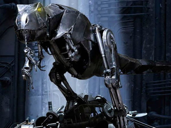 పనికిరాని కార్ పార్ట్స్‌తో అద్భుత కళాఖండాలు