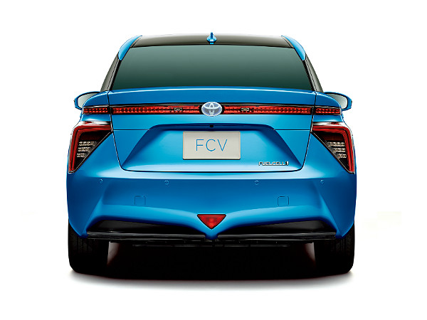 టొయోటా మిరాయ్ హైడ్రోజెన్ ఫ్యూయెల్-సెల్ కారు