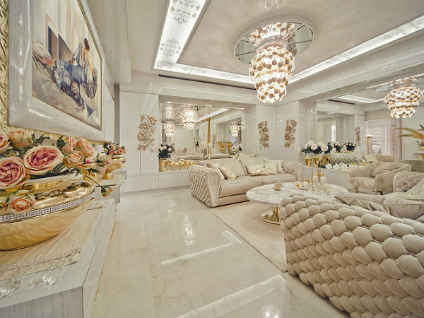 లా బెల్లె యాచ్: ఓన్లీ ఫర్ గర్ల్స్