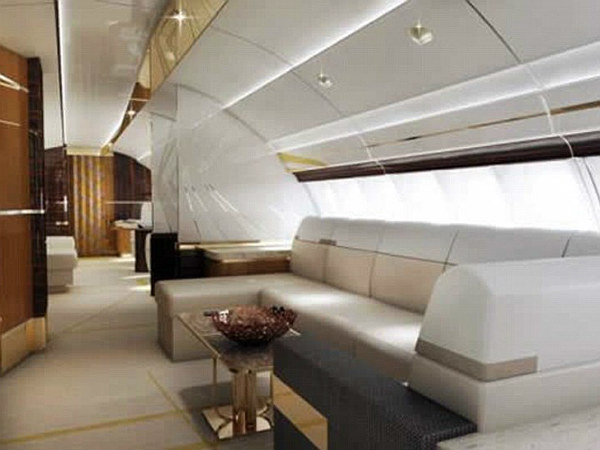 గ్రీన్‌పాయింట్ బోయింగ్ 747-8