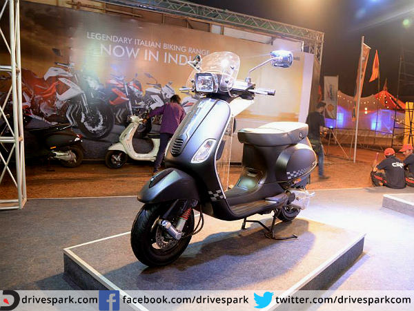 ఇండియా బైక్ వీక్ 2015: వెస్పా జిటిఎస్ 300 స్కూటర్ ప్రదర్శన
