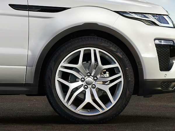 రేంజ్ రోవర్ ఎవోక్ ఫేస్‌లిఫ్ట్