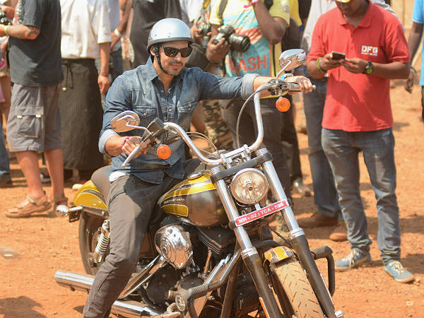 డినో మోరియా