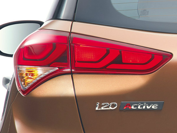 హ్యుందాయ్ ఐ20 యాక్టివ్ డిటేల్స్