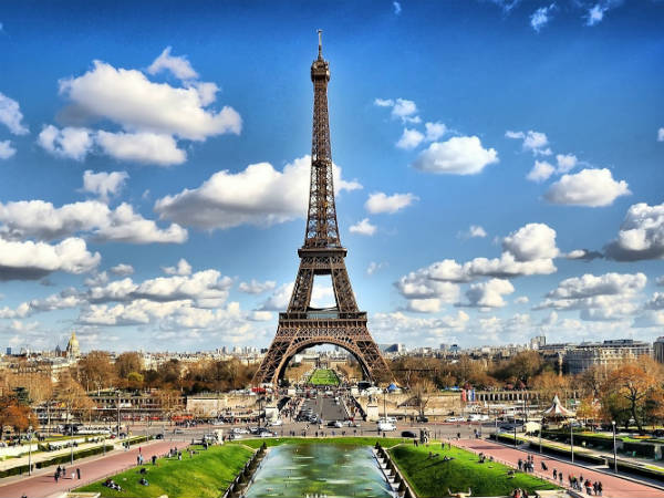 ప్యారిస్ (కార్ ఫ్రీగా మారబోతోంది)