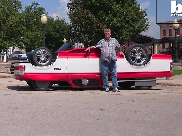 తలక్రిందుల పికప్ ట్రక్