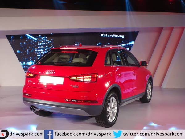 2015 audi q3 features