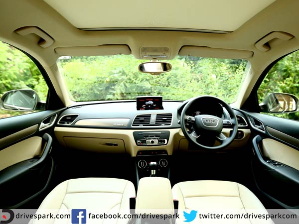 ఇంటీరియర్ :