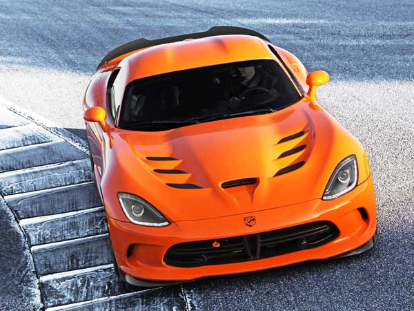 4.డోడ్జి వైపర్ :