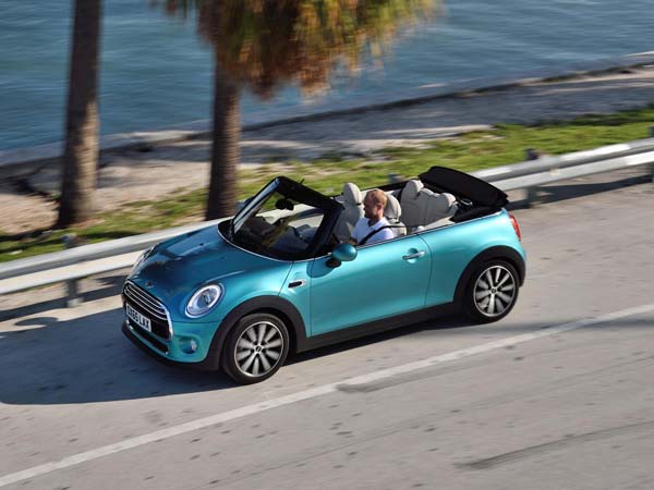 ప్రస్తుతం మార్కెట్లో ఉన్న మోడల్స్ :