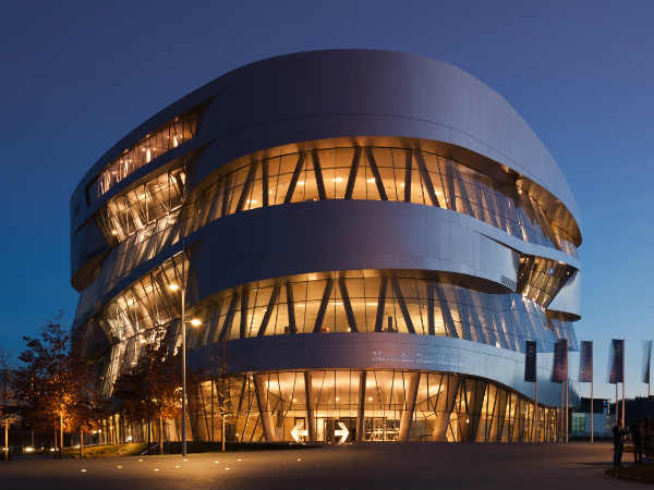  మెర్సిడెస్ బెంజ్ మ్యూజియం